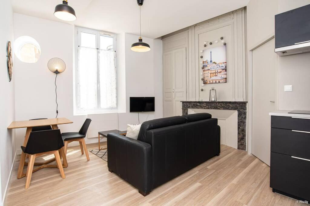 Le Dandy - T2 Centre Historique Apartment Agen Exterior photo